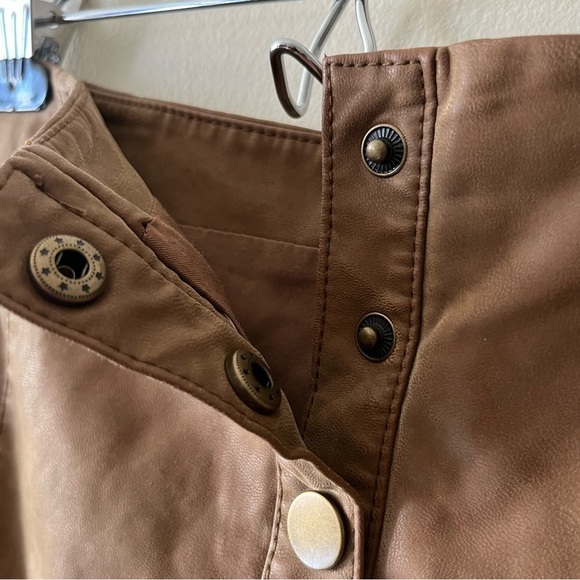 Free People Urban Outfitters Oh Snap Vegan Leather Mini Skirt Button Front 4 - Picture 6 of 12